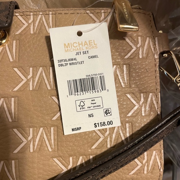 Michael Kors Jet Set Wristlet Phone wallet camel tan NWTs double zip card slots - Picture 7 of 7